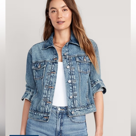 Old Navy Women’s Size M Jacket Classic Denim Blue Trucker Jean Pockets Western - Picture 3 of 15